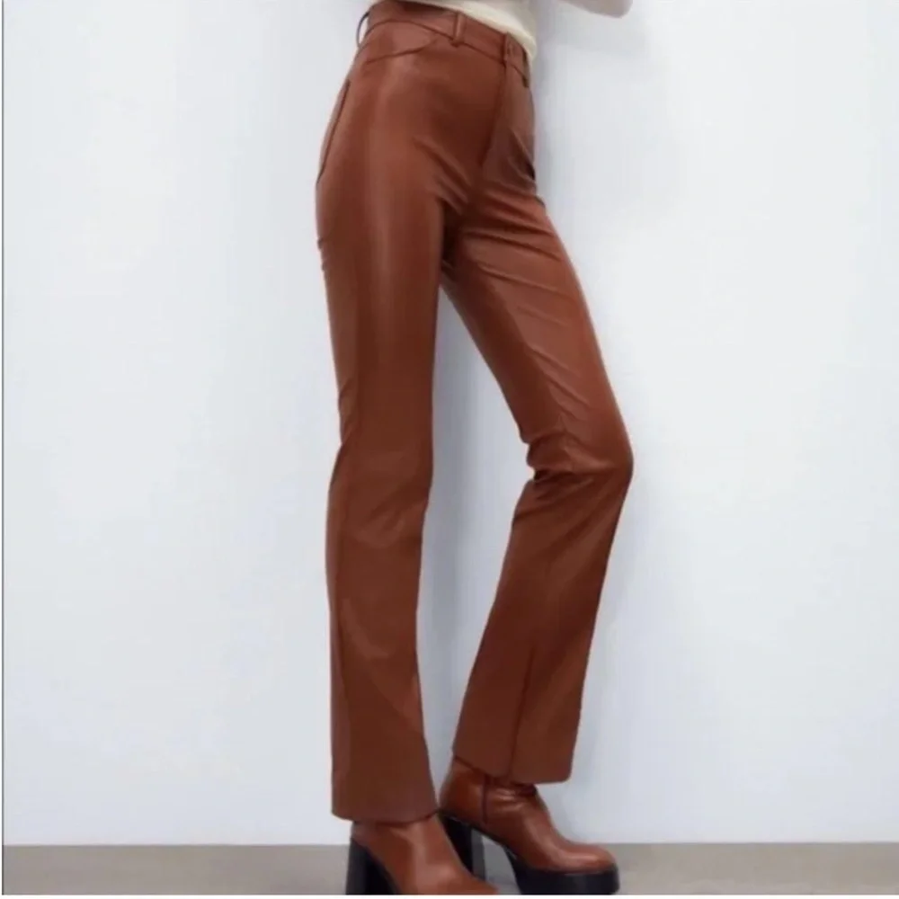 Zara Women S Caramel Brown Faux Leather 90s High-Rise Straight Leg Pants